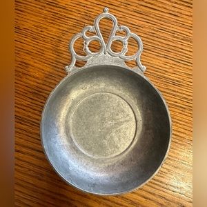 Vintage Reproduction Colonial Pewter Porringer